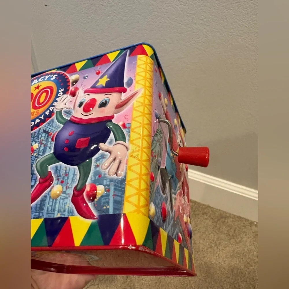 Macy's 90th Thanksgiving Day Parade Jack-in-the-Box toy By Schylling 2016 Works!